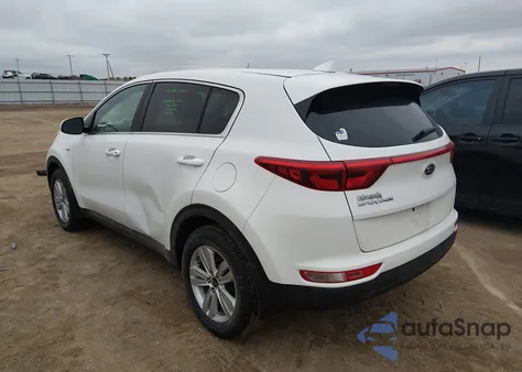 2017 Kia Sportage Lx z USA, uszkodzony, nr VIN KNDPMCAC9H7153735